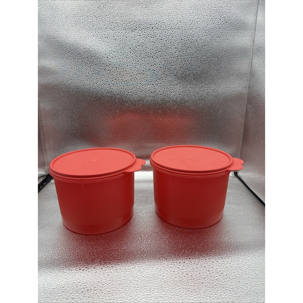 Tupperware Fridge Canisters 2 Piece Set Red